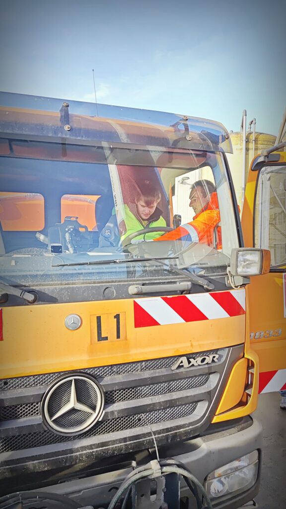 IMG 20251216 101801 CX IL Schulbande WEB