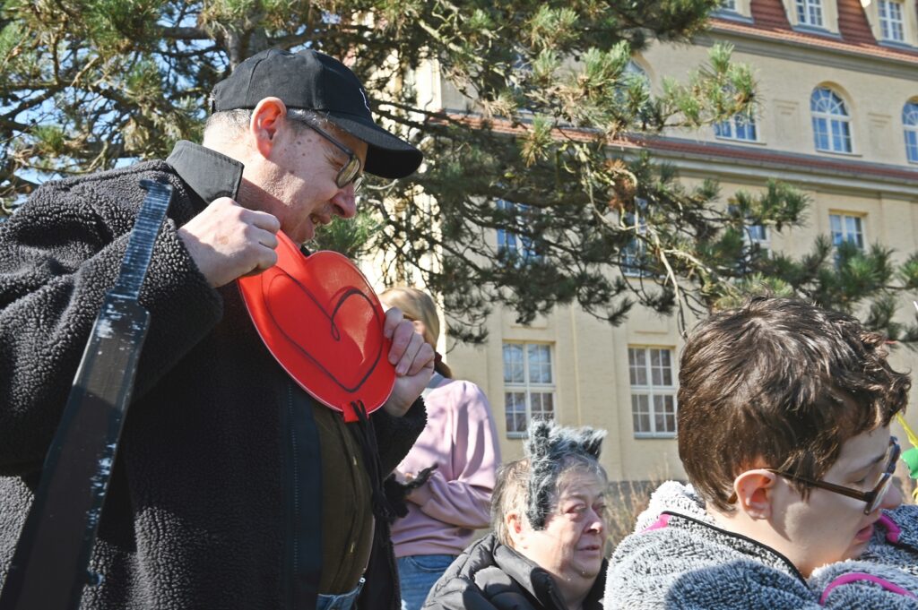 AAC 3533 CX IL IrrLaeufer WEB CX IL IrrLaeufer WEB s