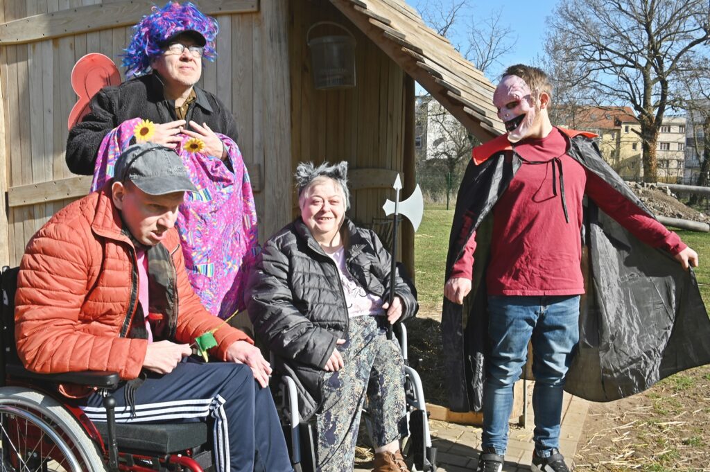 AAC 3587 CX IL IrrLaeufer WEB CX IL IrrLaeufer WEB s